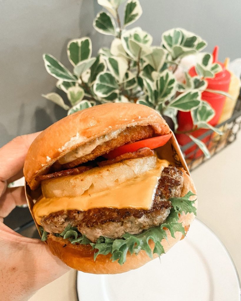 GOOD BURGER IN BANGKOK visual data 3