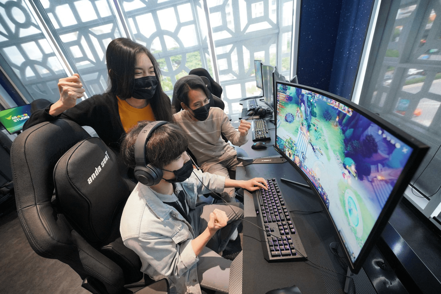 Asia's First eSports Hub Is Now In BKK And It's 24/7 For All Gamers