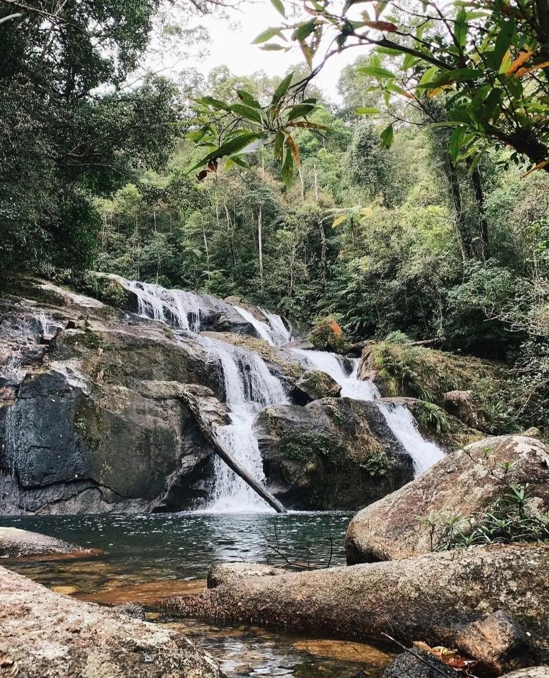 Khao Banthat Wildlife Sanctuary - waterfall