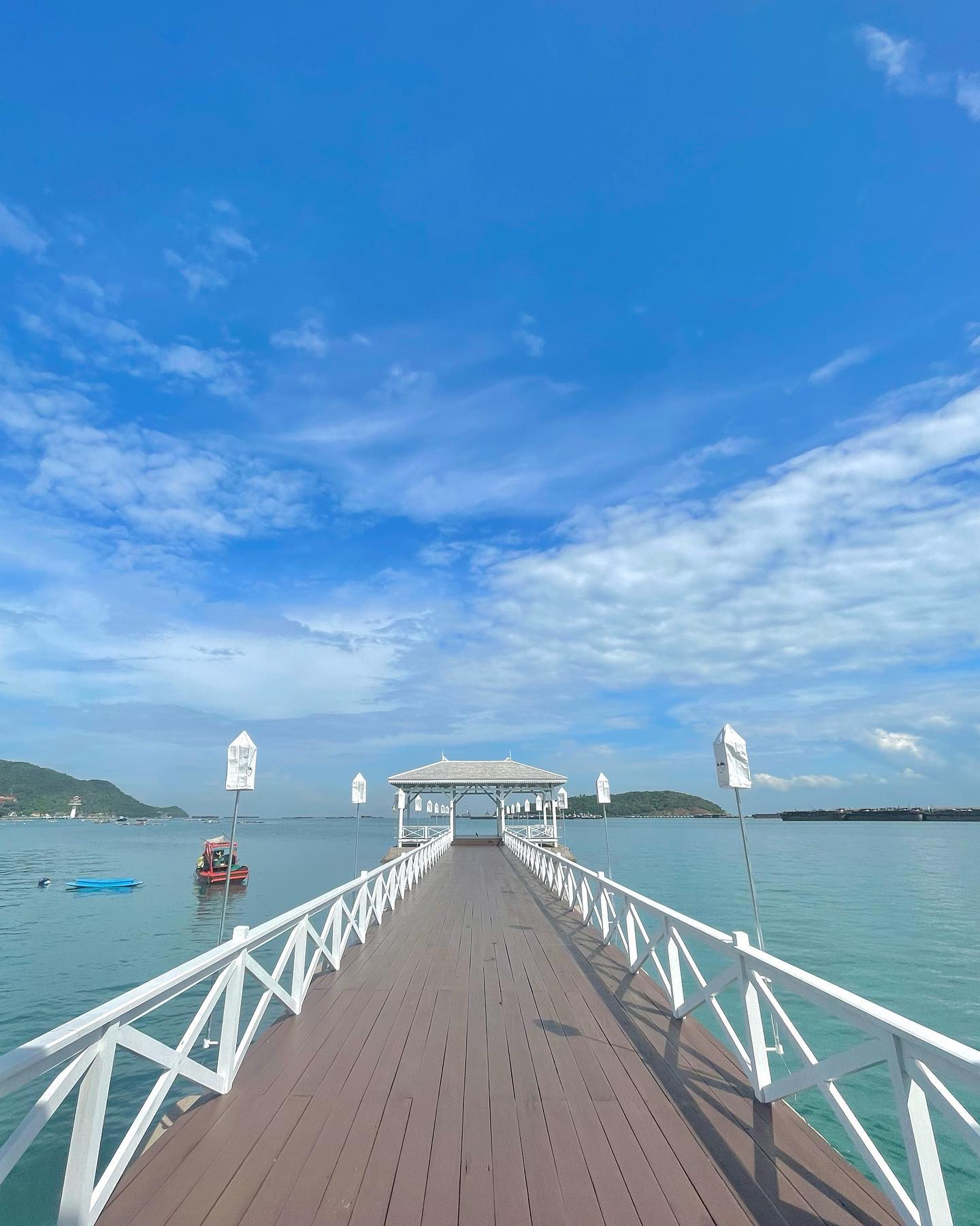 islands in eastern thailand - asdang bridge