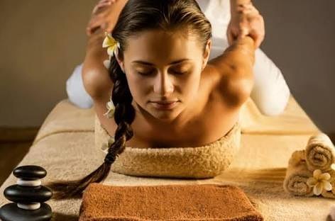 visit natural detox resort - massage