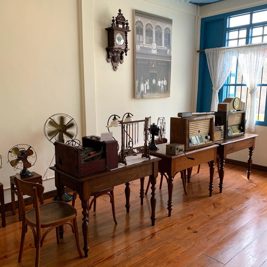 Various antiques on display at the Woo Gallery and Boutique Hotel